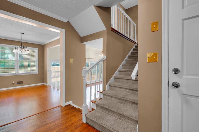 202 Coburn Drive, Spartanburg, SC 29302