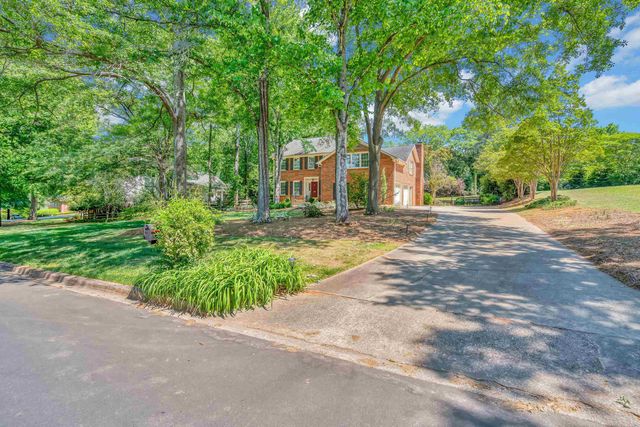 202 Coburn Drive, Spartanburg, SC 29302
