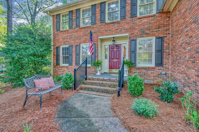 202 Coburn Drive, Spartanburg, SC 29302