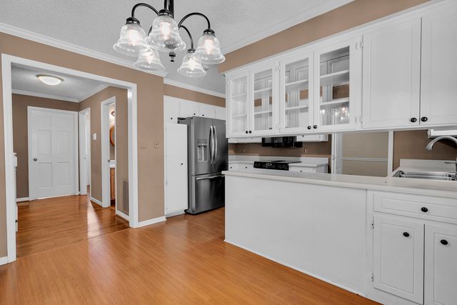 202 Coburn Drive, Spartanburg, SC 29302