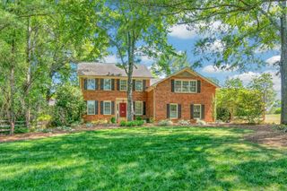 202 Coburn Drive, Spartanburg, SC 29302