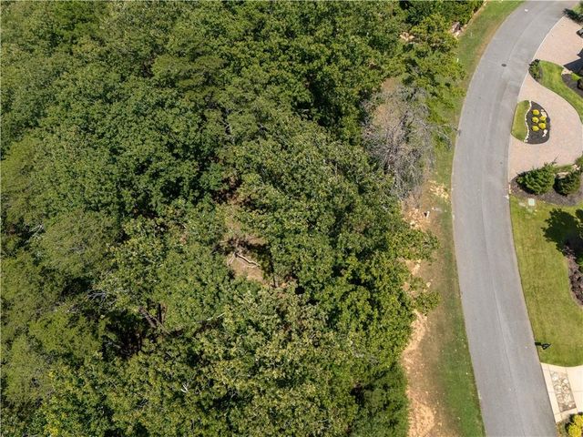 104 Somerset Lane, Cartersville, GA 30121