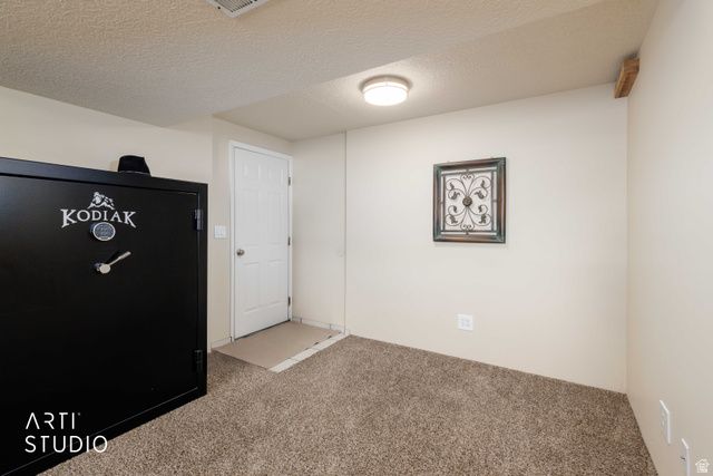 5895 S 3100 W, Roy, UT 84067