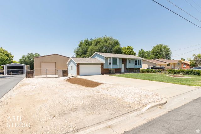 5895 S 3100 W, Roy, UT 84067