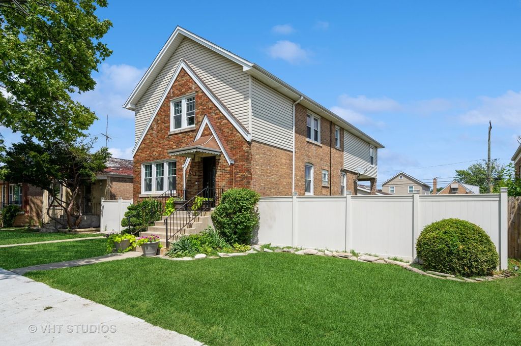 5643 S Meade Avenue, Chicago, IL 60638