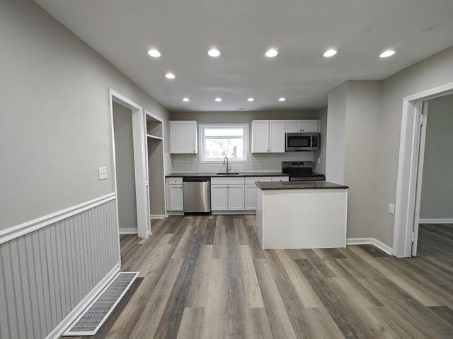 6627 E Berrien Street, Eau Claire, MI 49111