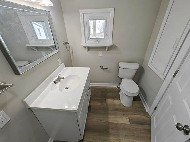 6627 E Berrien Street, Eau Claire, MI 49111