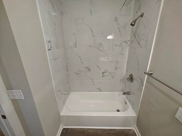 6627 E Berrien Street, Eau Claire, MI 49111