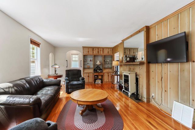 1133 Racine STREET, Delavan, WI 53115