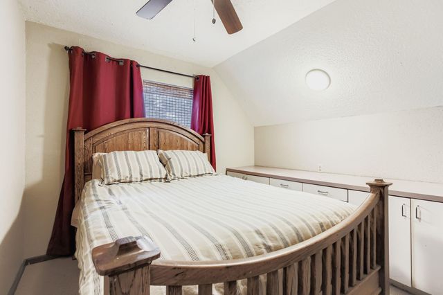 826 Fisher Street, Houston, TX 77018