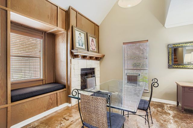 826 Fisher Street, Houston, TX 77018