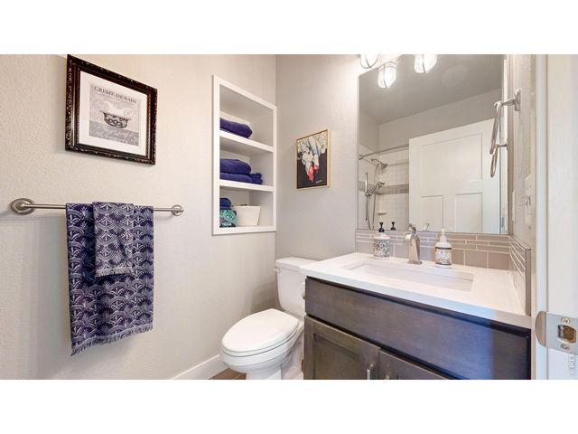 6990 Toponas Ct, Timnath, CO 80547