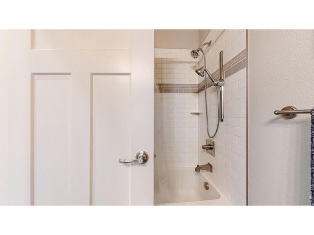 6990 Toponas Ct, Timnath, CO 80547