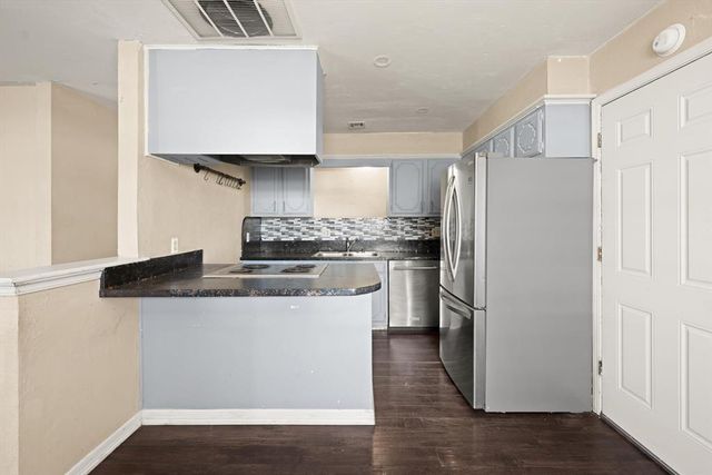 815 E Lamplighter Circle, Guthrie, OK 73044