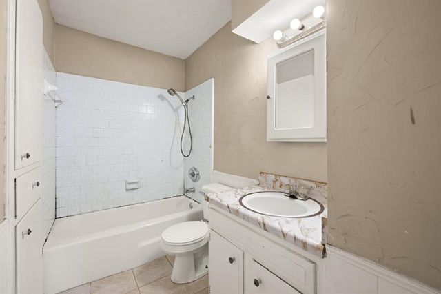 815 E Lamplighter Circle, Guthrie, OK 73044