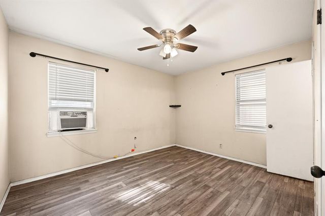 815 E Lamplighter Circle, Guthrie, OK 73044