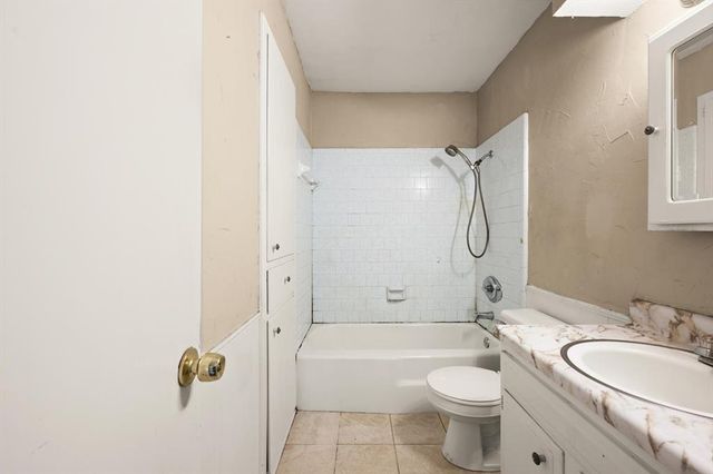 815 E Lamplighter Circle, Guthrie, OK 73044