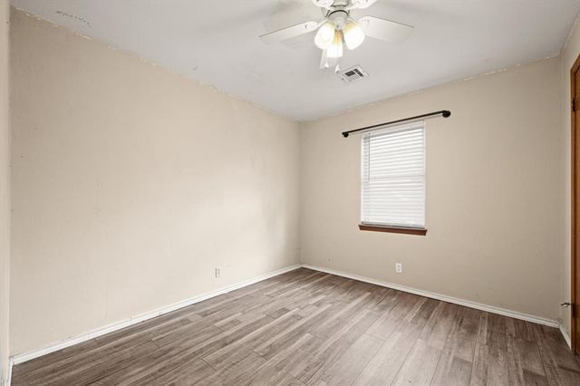 815 E Lamplighter Circle, Guthrie, OK 73044