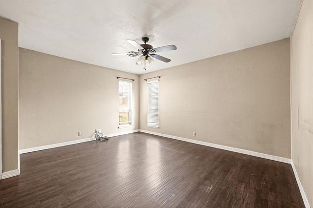 815 E Lamplighter Circle, Guthrie, OK 73044