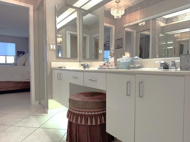 7748 Granville Drive 211, Fort Lauderdale, FL 33321