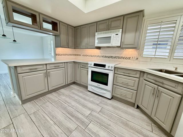10336 N 104th Way, Scottsdale, AZ 85258