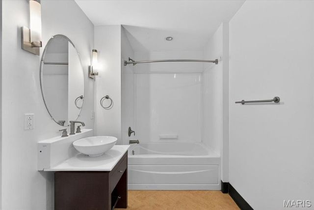 2035 Washington Avenue 202, St Louis, MO 63103