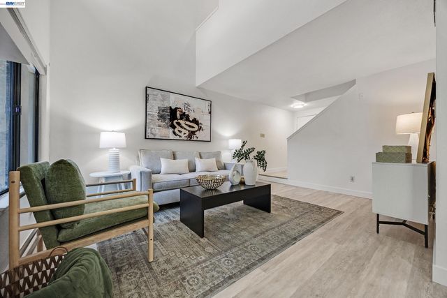 386 Garden Cmn, Livermore, CA 94551