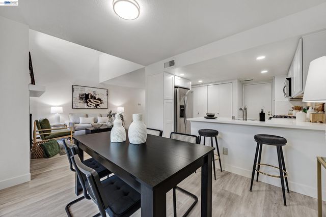 386 Garden Cmn, Livermore, CA 94551