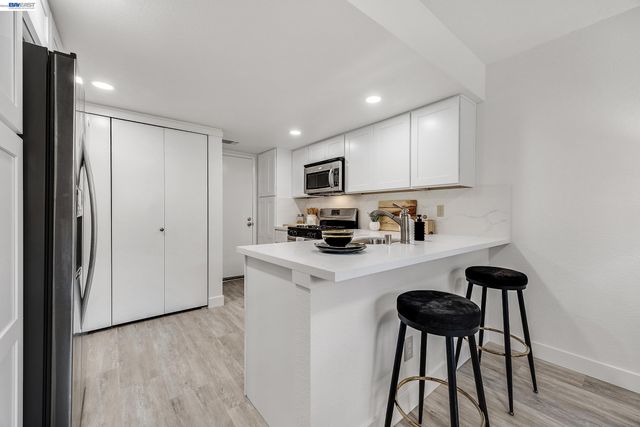 386 Garden Cmn, Livermore, CA 94551