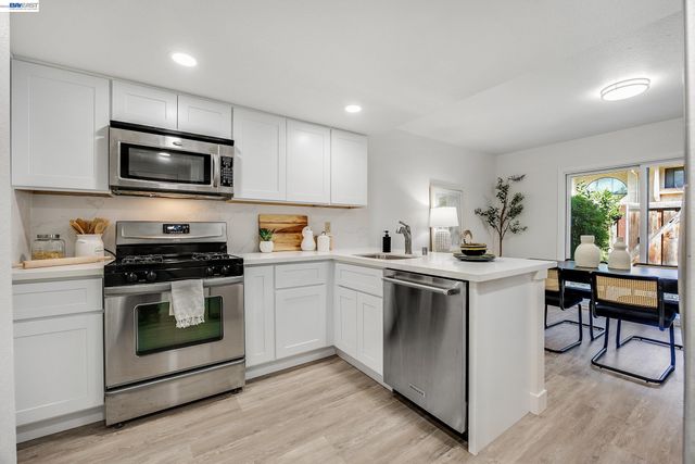 386 Garden Cmn, Livermore, CA 94551