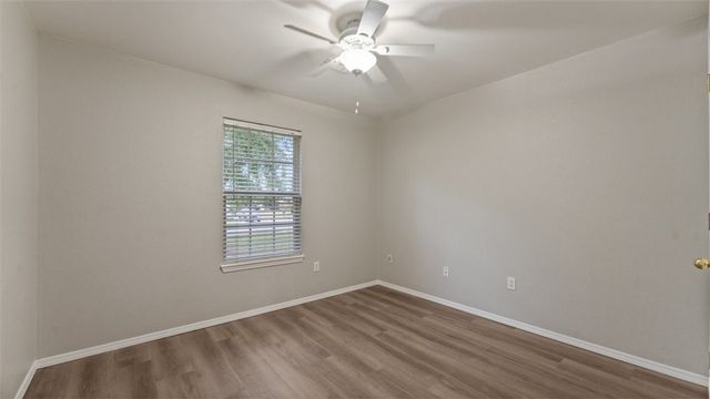 2000 W Sumac Street, Rogers, AR 72758