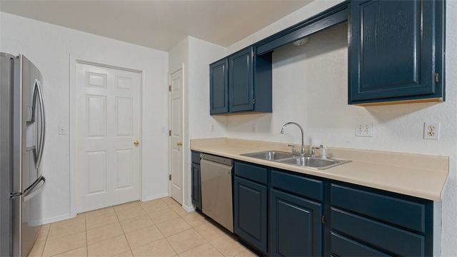 2000 W Sumac Street, Rogers, AR 72758