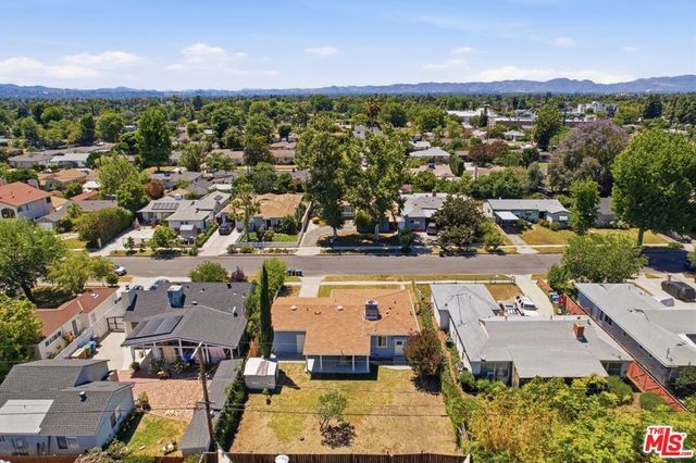 7444 Oak Park Avenue, Van Nuys, CA 91406