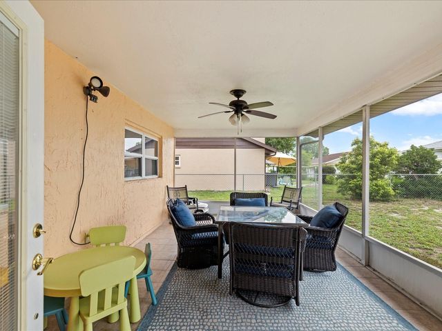 4242 RIVERWOOD DRIVE, New Port Richey, FL 34653