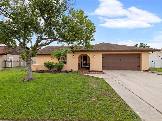 4242 RIVERWOOD DRIVE, New Port Richey, FL 34653