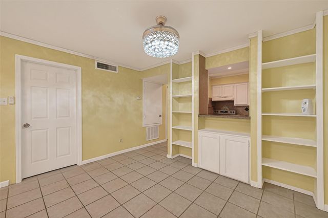 10075 Westpark Drive 84, Houston, TX 77042