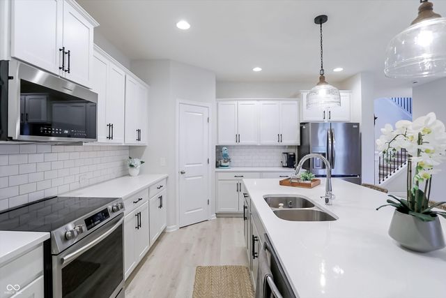 592 W Michigan Street, Fishers, IN 46040