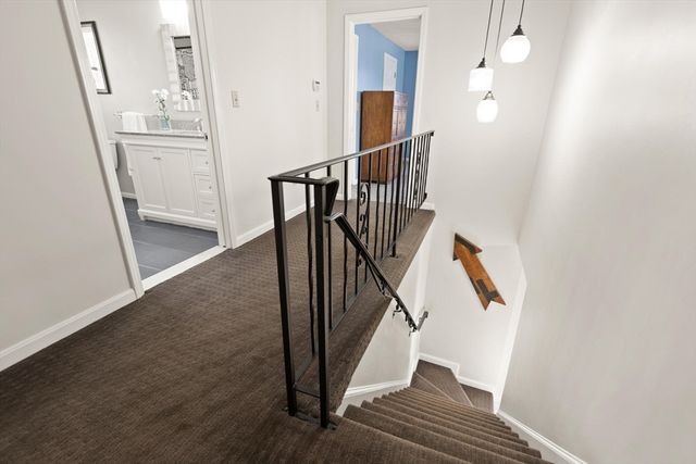 41 Azalea Rd, Sharon, MA 02067