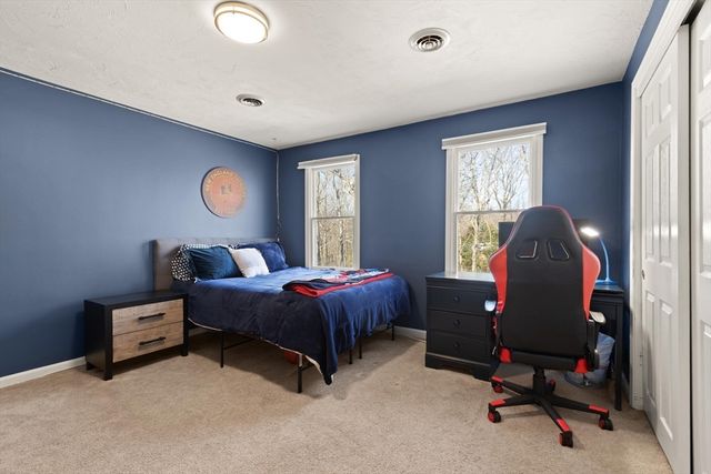 41 Azalea Rd, Sharon, MA 02067