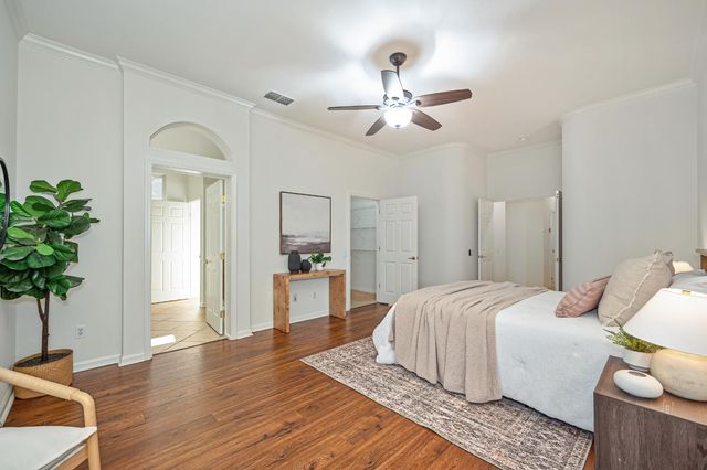 325 Roundhill Ct, Roseville, CA 95747