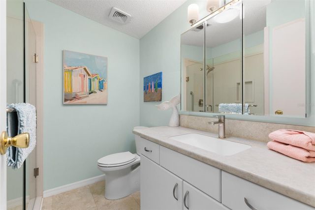 1726 HILTON HEAD BOULEVARD, Lady Lake, FL 32159