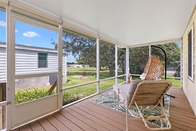 1726 HILTON HEAD BOULEVARD, Lady Lake, FL 32159