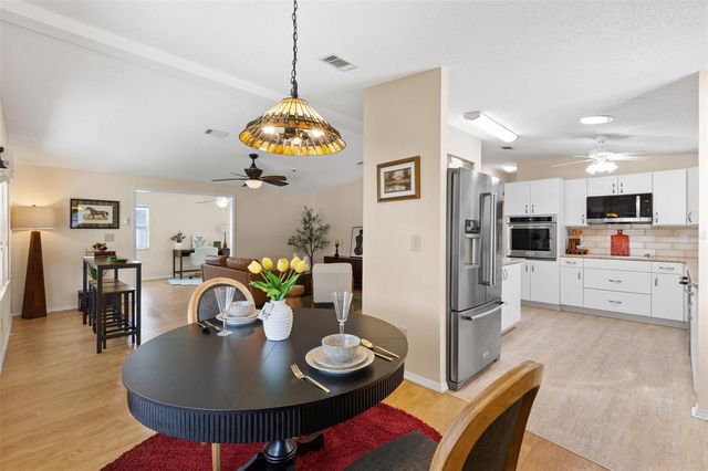 1726 HILTON HEAD BOULEVARD, Lady Lake, FL 32159