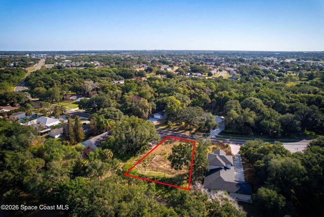 750 Riviera Drive NE, Palm Bay, FL 32905