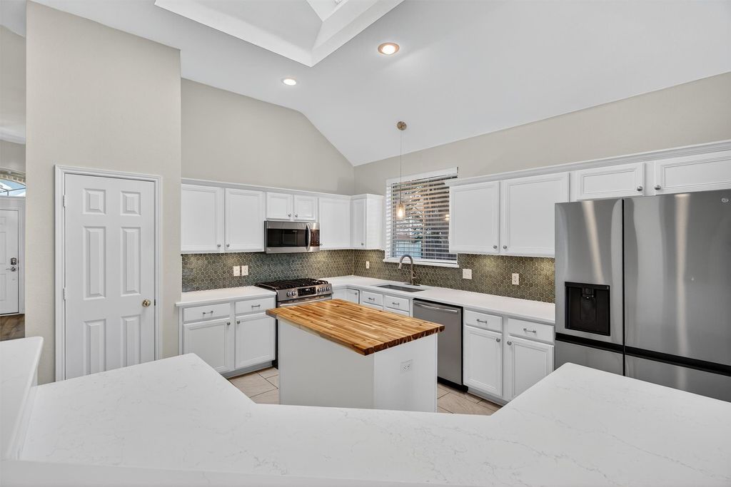 1420 Bosher Drive, Cedar Hill, TX 75104