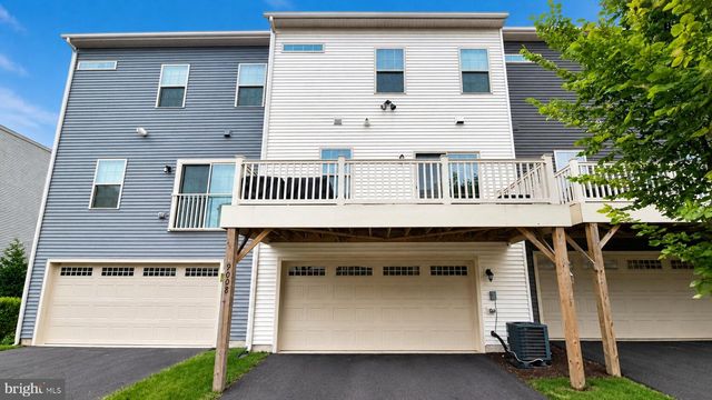 9008 ARMSTRONG LN, Upper Marlboro, MD 20772