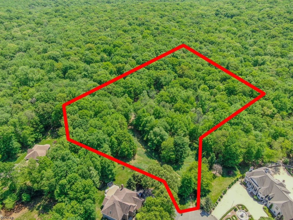 9 Vista Ct, Kinnelon Boro, NJ 07405