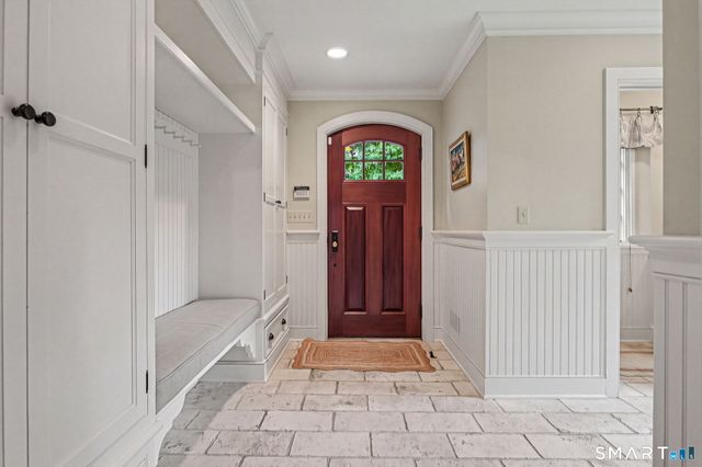 5 Cross Road, Darien, CT 06820