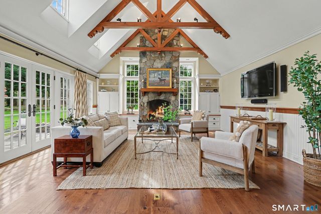 5 Cross Road, Darien, CT 06820