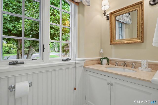 5 Cross Road, Darien, CT 06820